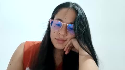 Snapshot of cheryl_bloom77 chatting on 10.23.25 Cheryl online show from 10.23.25