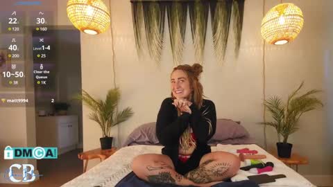 Chevi Blue online show from 01.06.25