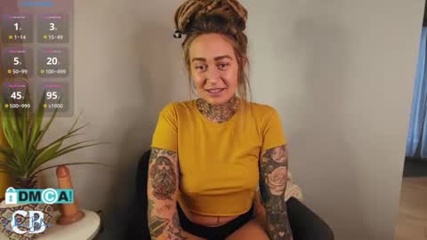 Chevi Blue online show from 02.20.25