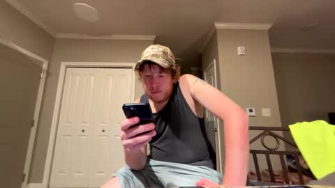 Snapshot of chevycamaro1978 chatting on 12.31.24 chevycamaro1978 online show from 12.31.24