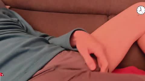 Snapshot of chezmonsieur_g chatting on 10.27.25 Grey online show from 10.27.25