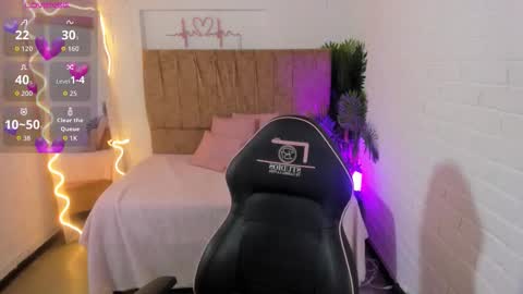 Chiara  online show from 09.26.25