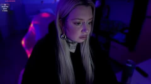 Chi online show from 04.17.26