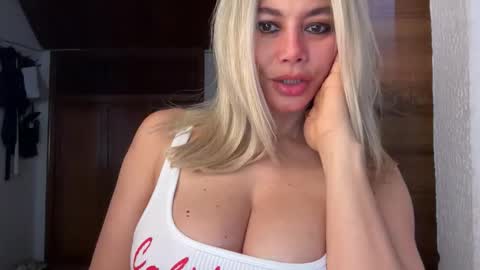 sexypau online show from 10.05.25