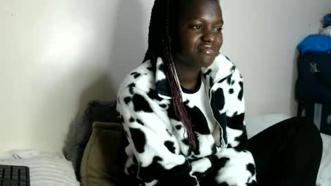 Snapshot of chichie_ chatting on 07.01.26 chichie_ online show from 07.01.26