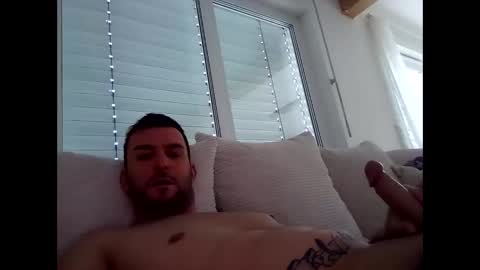 Snapshot of chillibodega chatting on 02.05.25 chris online show from 02.05.25