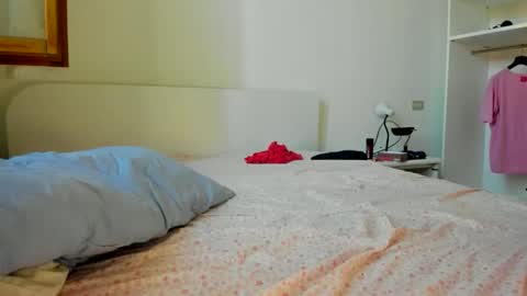 yoursensualparadise online show from 09.30.25