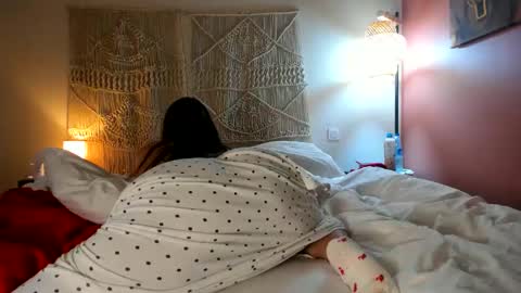 yoursensualparadise online show from 11.25.25