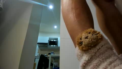 Snapshot of chillwithcamii chatting on 01.18.26 yoursensualparadise online show from 01.18.26