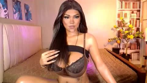 Snapshot of chinita_titi chatting on 04.25.26 chinita_titi online show from 04.25.26