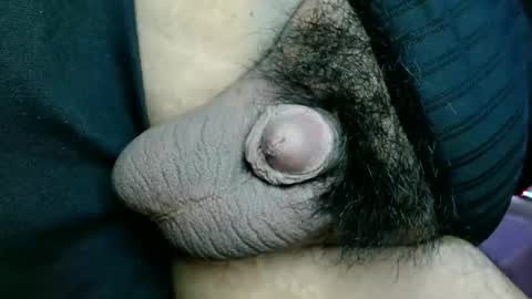 Snapshot of chinny_fuckdoll chatting on 11.03.25 chinny_fuckdoll online show from 11.03.25