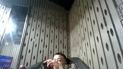 Snapshot of chino880172 chatting on 10.21.25 CHINO online show from 10.21.25