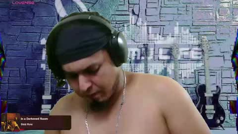 Enrique online show from 02.18.25