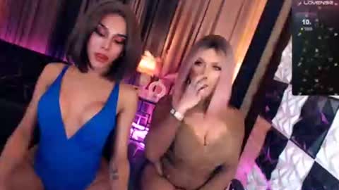 Snapshot of chixfranching chatting on 10.16.25 Franching Lee online show from 10.16.25