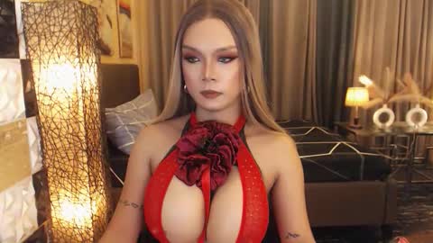 Franching Lee online show from 12.14.25