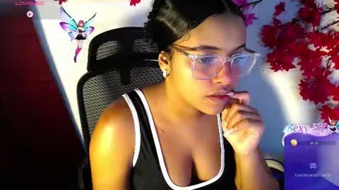 Snapshot of chleo_rosse chatting on 06.16.26 chleo_rosse online show from 06.16.26