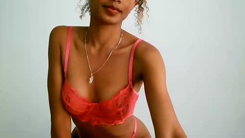 Snapshot of chloe9794 chatting on 03.27.26 chloe9794 online show from 03.27.26