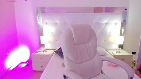 Chloe online show from 01.17.25