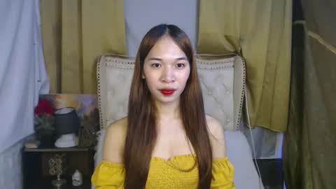 chloe_bilat online show from 11.13.25