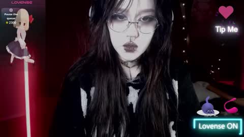 chloe_crystall_killer online show from 10.13.25