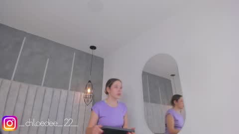 Snapshot of chloe_dee_ chatting on 01.19.25 Chloe online show from 01.19.25