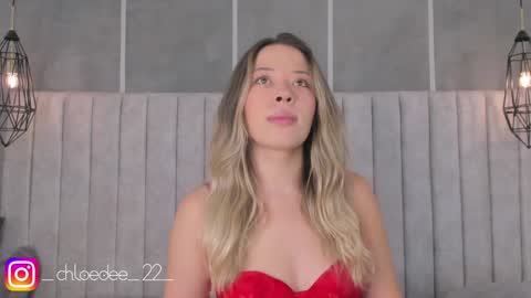 Snapshot of chloe_dee_ chatting on 01.22.25 Chloe online show from 01.22.25