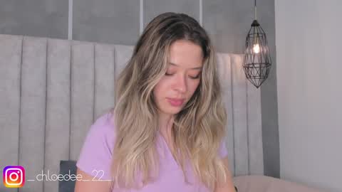 Snapshot of chloe_dee_ chatting on 01.24.25 Chloe online show from 01.24.25