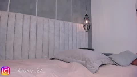 Snapshot of chloe_dee_ chatting on 02.14.25 Chloe online show from 02.14.25