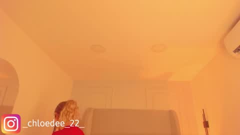 Chloe online show from 01.15.26