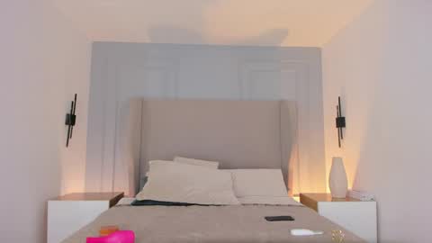 Chloe online show from 04.21.26