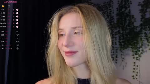 Arianaa Mourrr online show from 12.04.24