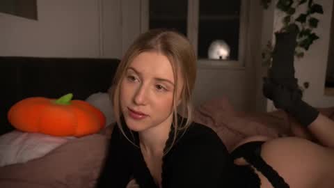 Arianaa Mourrr online show from 02.16.26