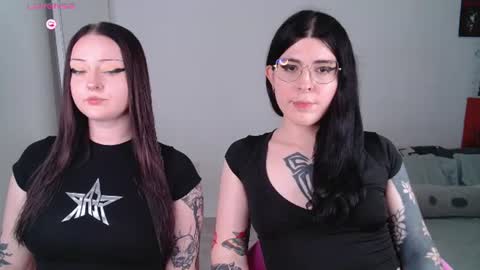 Snapshot of chloe_levine chatting on 07.24.26 Chloe Levine online show from 07.24.26