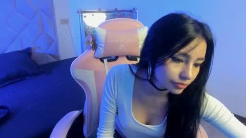 Snapshot of chloe_miller_7 chatting on 02.07.26 Chloe online show from 02.07.26