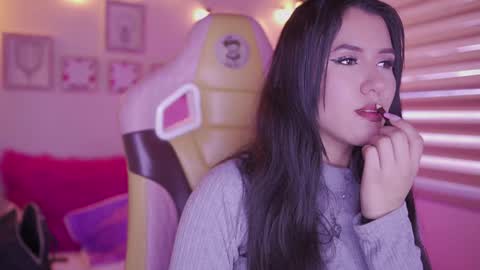 Snapshot of chloe_moons_ chatting on 02.23.26 CLOE online show from 02.23.26