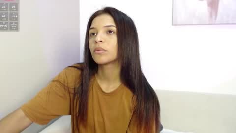 chloe_peach_ online show from 02.10.26