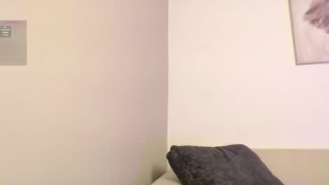 chloe_peach_ online show from 04.09.26