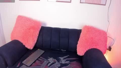 Snapshot of chloe_petite2 chatting on 02.17.26 Chloe online show from 02.17.26