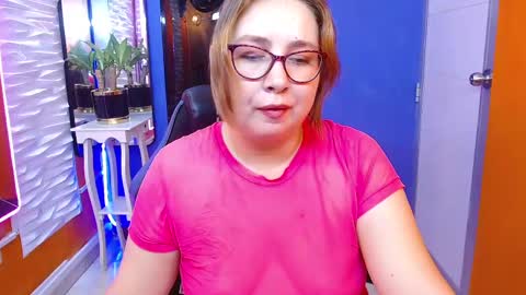 chloe_prg online show from 03.12.25