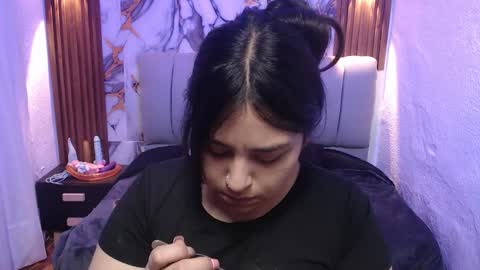 chloe_smith5 online show from 01.06.26