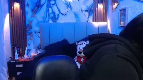 chloe_smith5 online show from 02.20.26