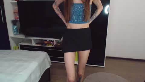 Chloe online show from 01.27.25