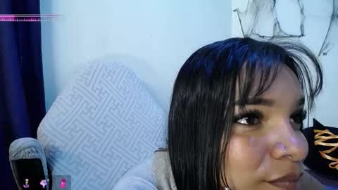 chloe_tgn online show from 10.31.25