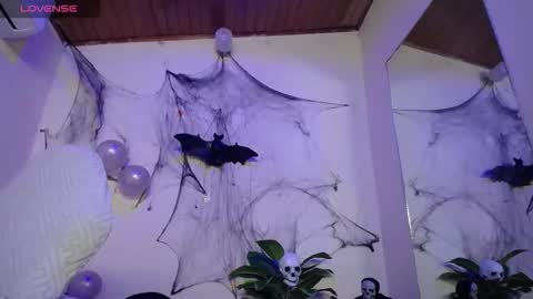 chloe_tgn online show from 11.03.25