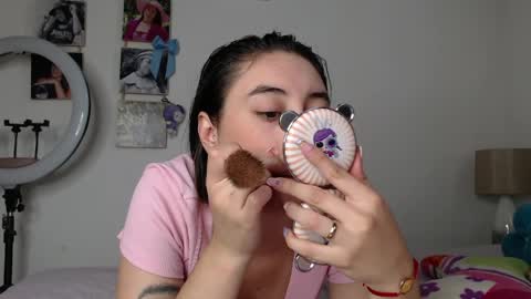 Chloe  online show from 03.29.26