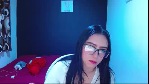 Chloe online show from 09.30.25