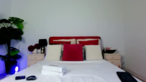 Chloe online show from 02.19.26