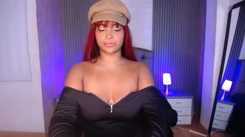 chloee_hs online show from 12.11.24
