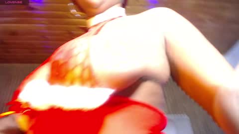 chloee_hs online show from 12.17.24