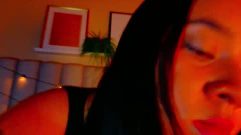 Snapshot of chloeemiller__ chatting on 02.21.26 C H L O E online show from 02.21.26